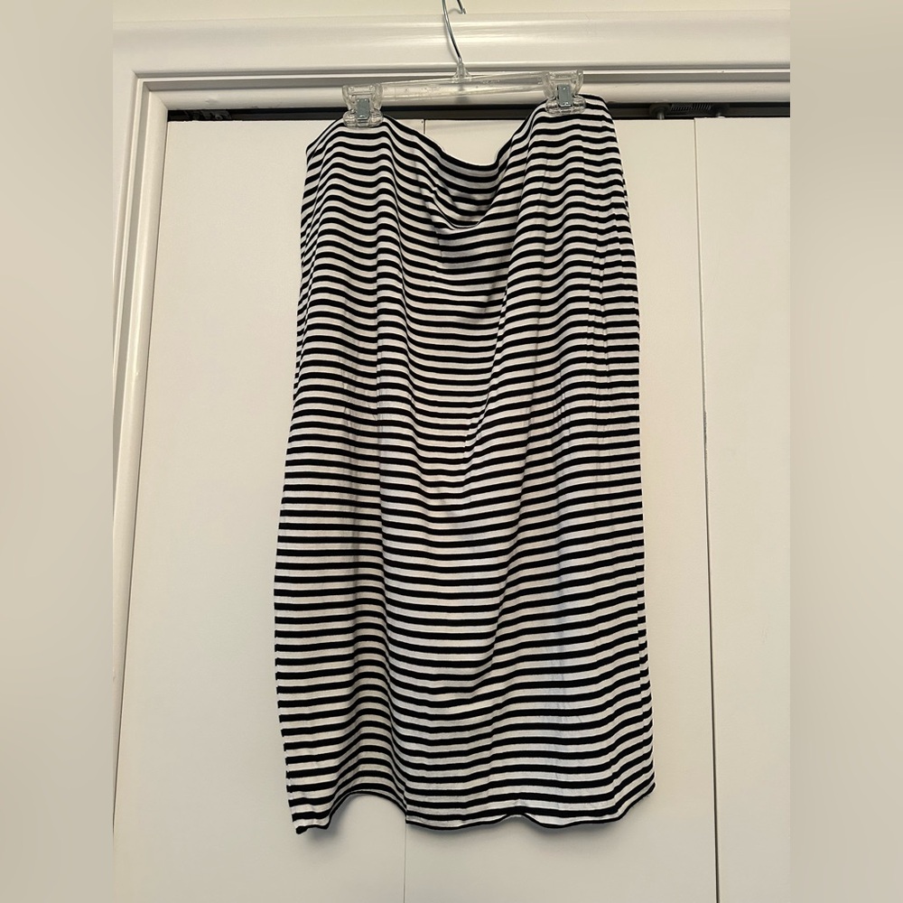 Vince Camuto Black and White Striped Pencil Skirt